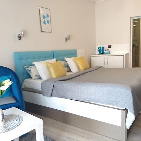 בורגאס White Rose Guest Rooms מראה חיצוני תמונה