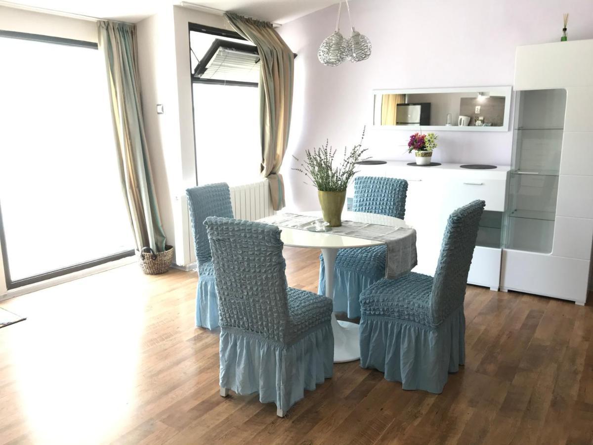 בורגאס White Rose Guest Rooms מראה חיצוני תמונה